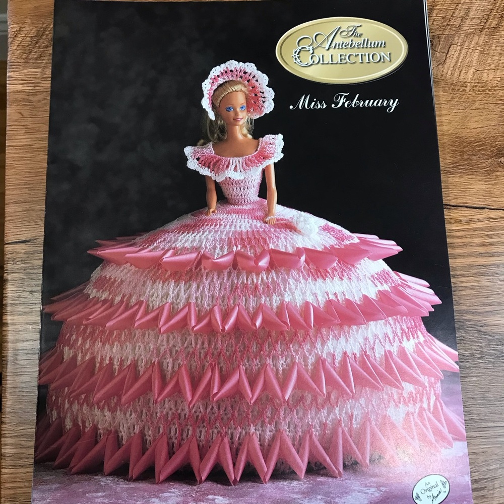 Annie’s Doll crochet dress pattern